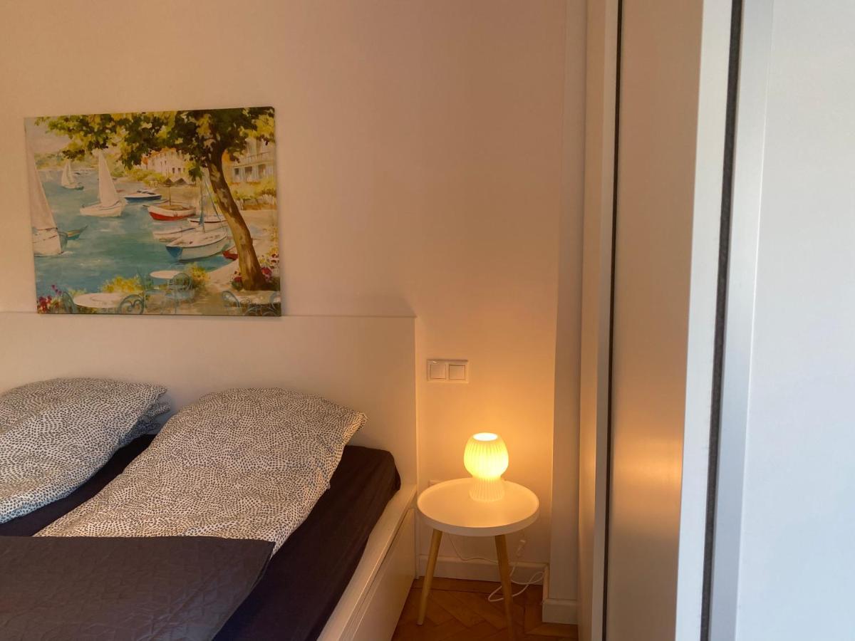 Blue Port Apartment In Ujlipotvaros With Free Parking Budapest Luaran gambar